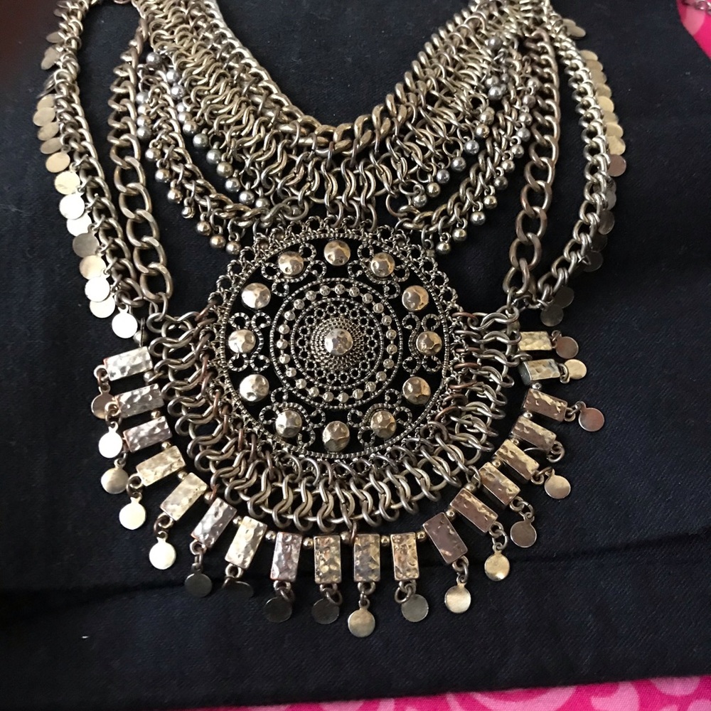 Necklace - Picture 4 of 7